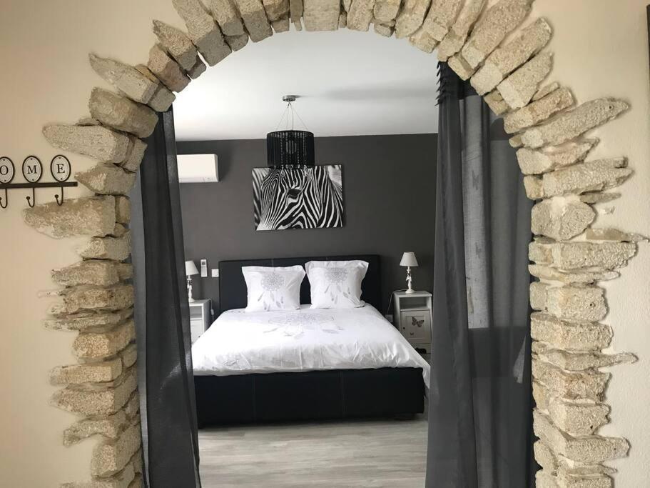 Gite La Licorne Villa Entrechaux Екстериор снимка